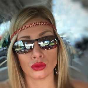 Meet your Posher, Kariene